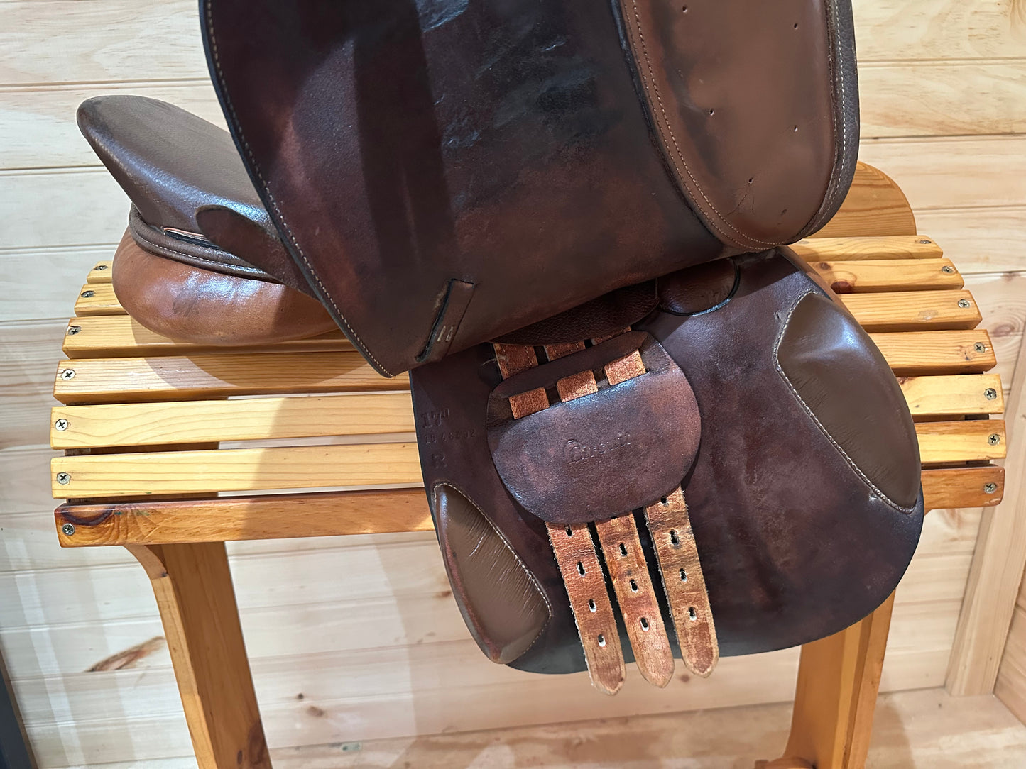 17” Dover Circuit Close contact/Jumping Saddle Model 46492