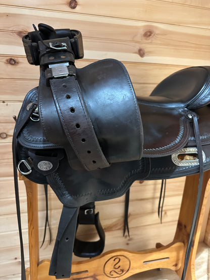 16” Circle Y Omaha Flex2 Western Trail Saddle Model 1554