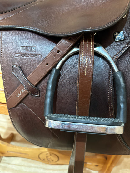 17” Stubben Portos Elite Deluxe Close contact/Jumping Saddle 27cm