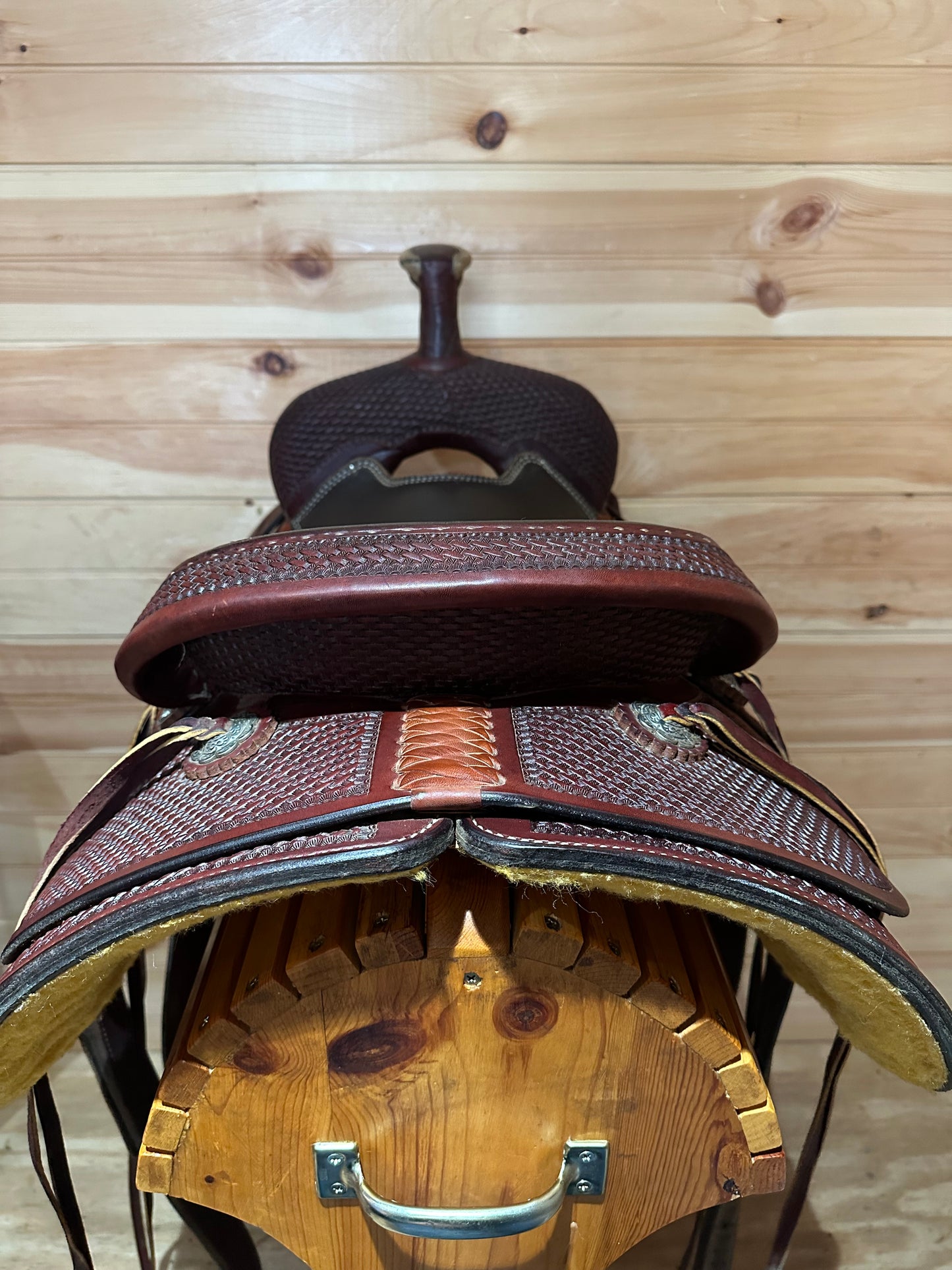 16” Diamond K Saddlery Ranch Roper Western Saddle