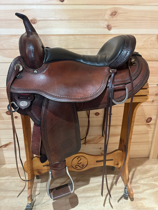 16” Circle Y Omaha Flex2 Western Trail Saddle model 1554