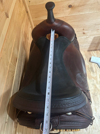 17” Circle Y BasketFlower Trail Flex-Lite Western Trail Saddle Model 1552