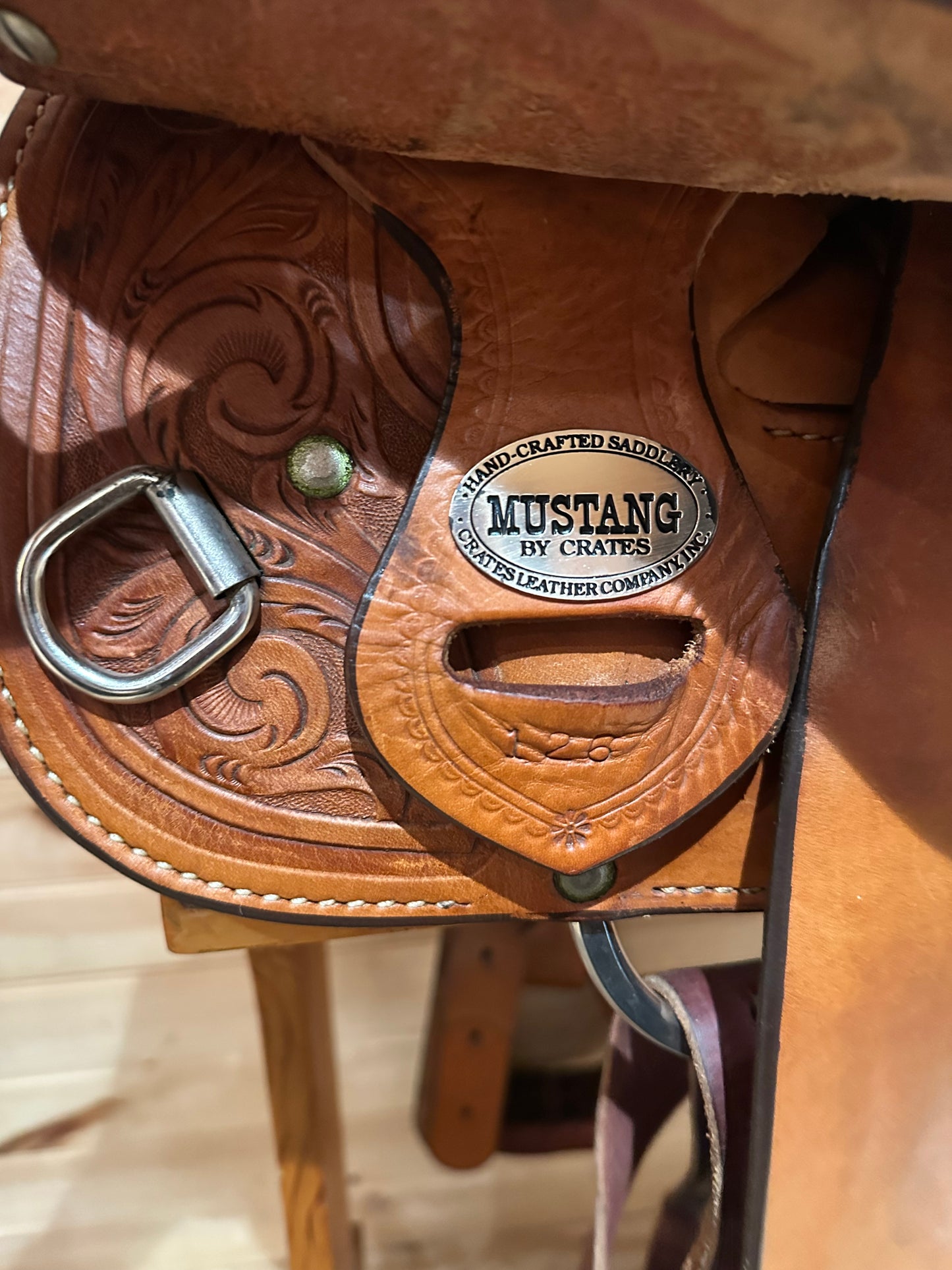 15” Crates Western Show Saddle Model 126