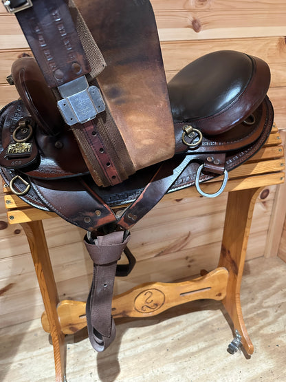 16” Big Horn Endurance Trail Saddle Model 805