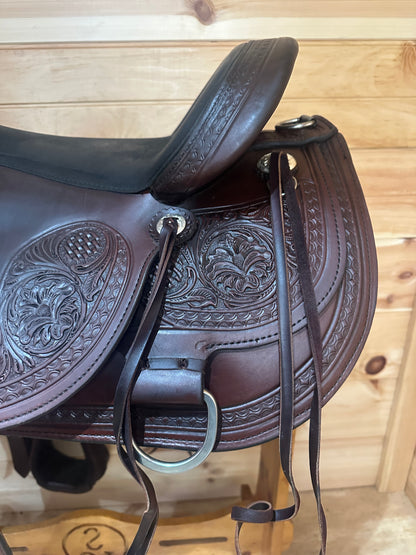 17” Circle Y Basket Flower Trail Flex-Lite Western Trail Saddle Model 1552