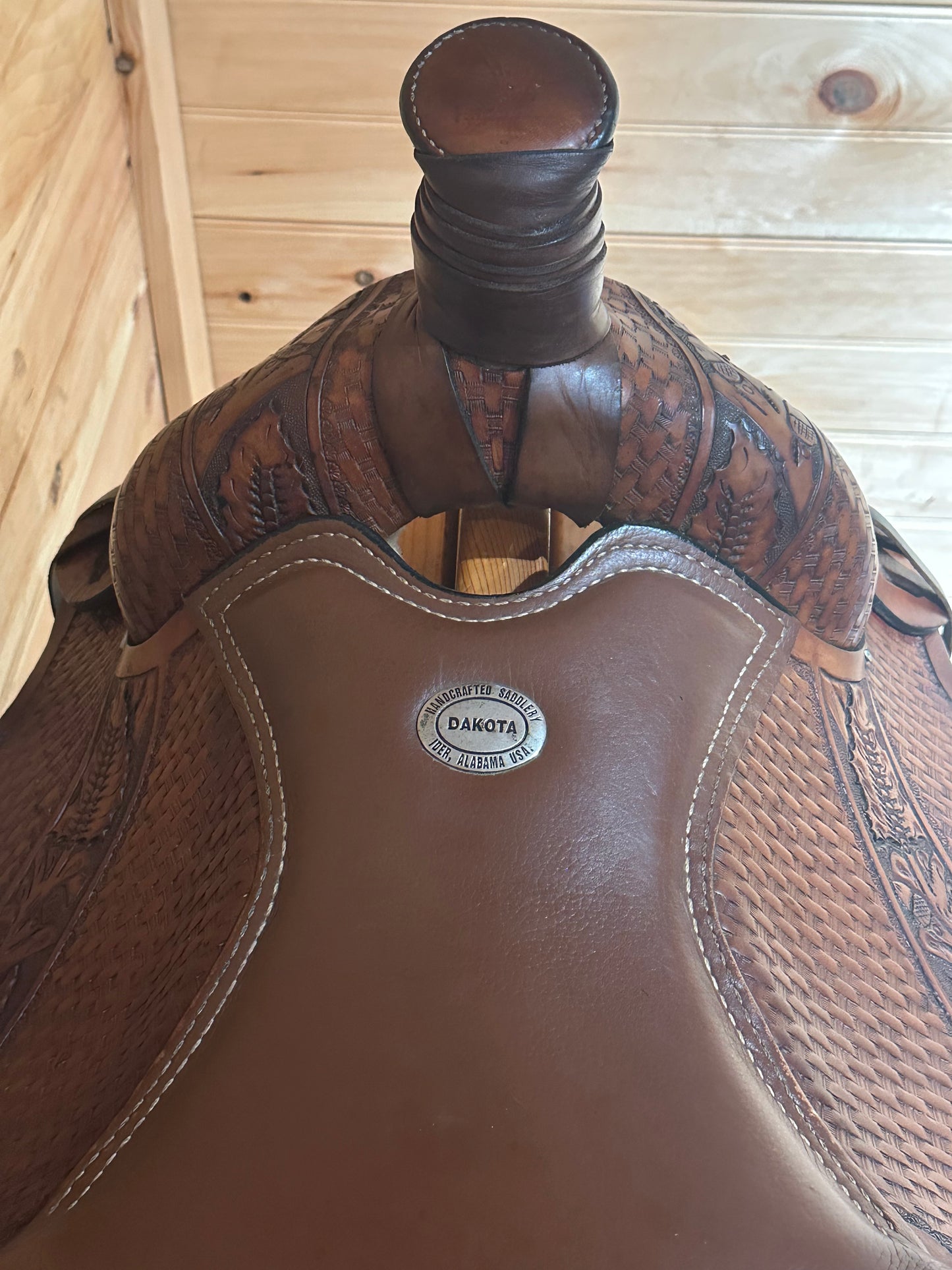 16” Dakota Saddlery Western Roping Saddle Model 700