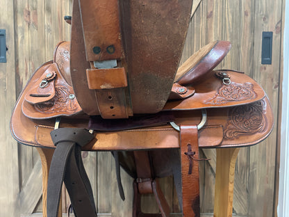 15.5” Circle Y All-Around Roping Western Saddle Model 3767