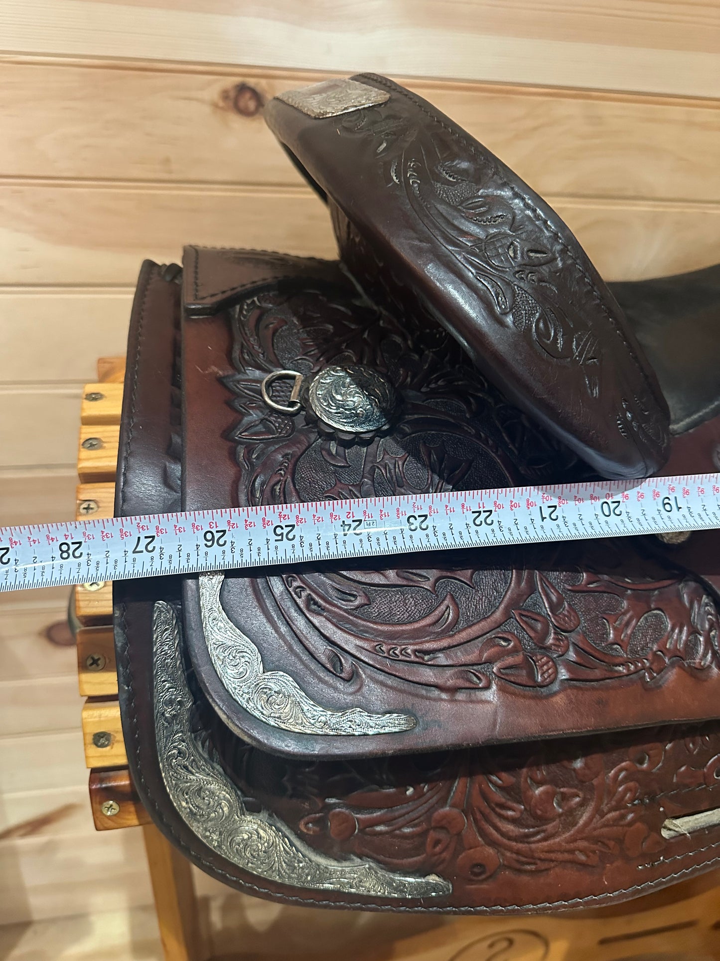 16” Circle Y Western Show Saddle Model 3960