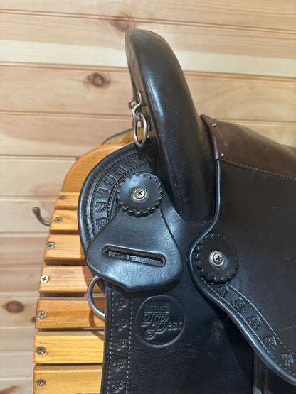 16” Imus 4-Beat Endurance Trail Saddle