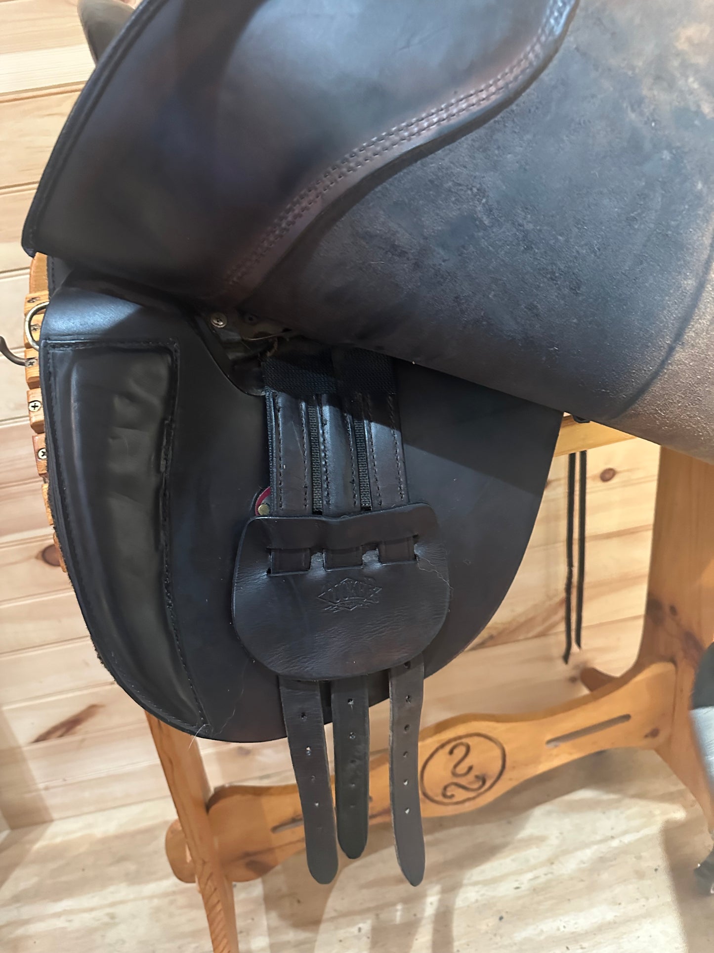 17.5” Tucker Equitation Endurance Trail Saddle Model 149 (XW)