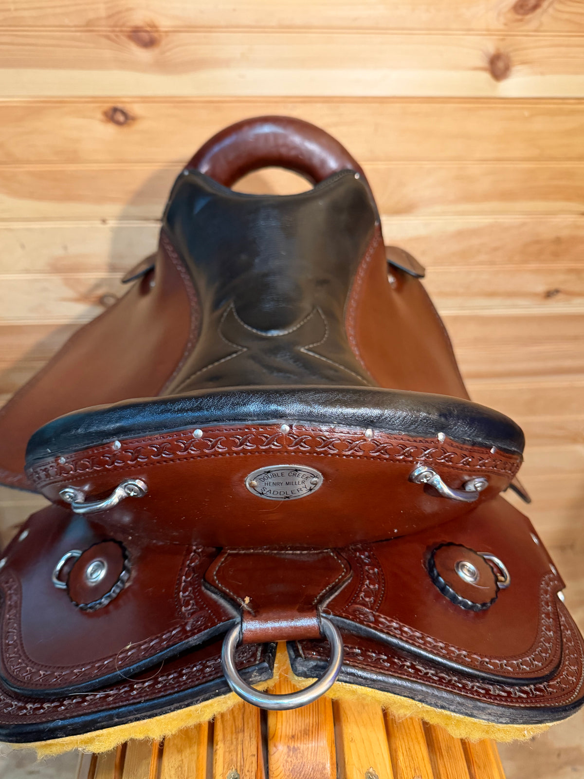 18” Double Creek Saddlery Henry Miller Gaited Endurance Trail Saddle # 115