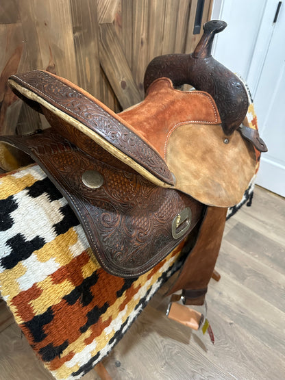 15” Circle Y NBHA Barrel Racing Saddle