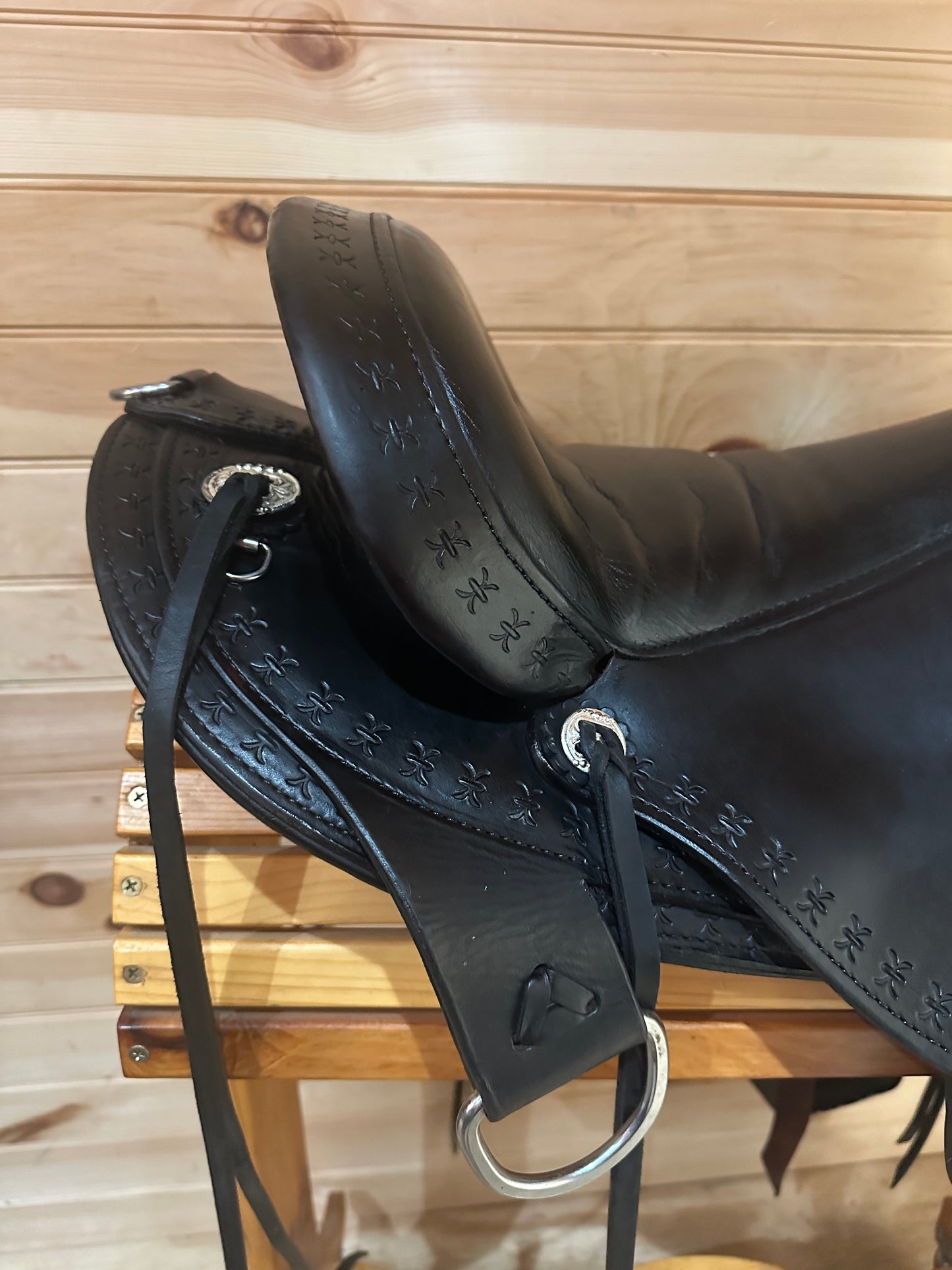 17” Circle Y flex2 Alabama Trail Gaiter Western Gaited Saddle Model 1581