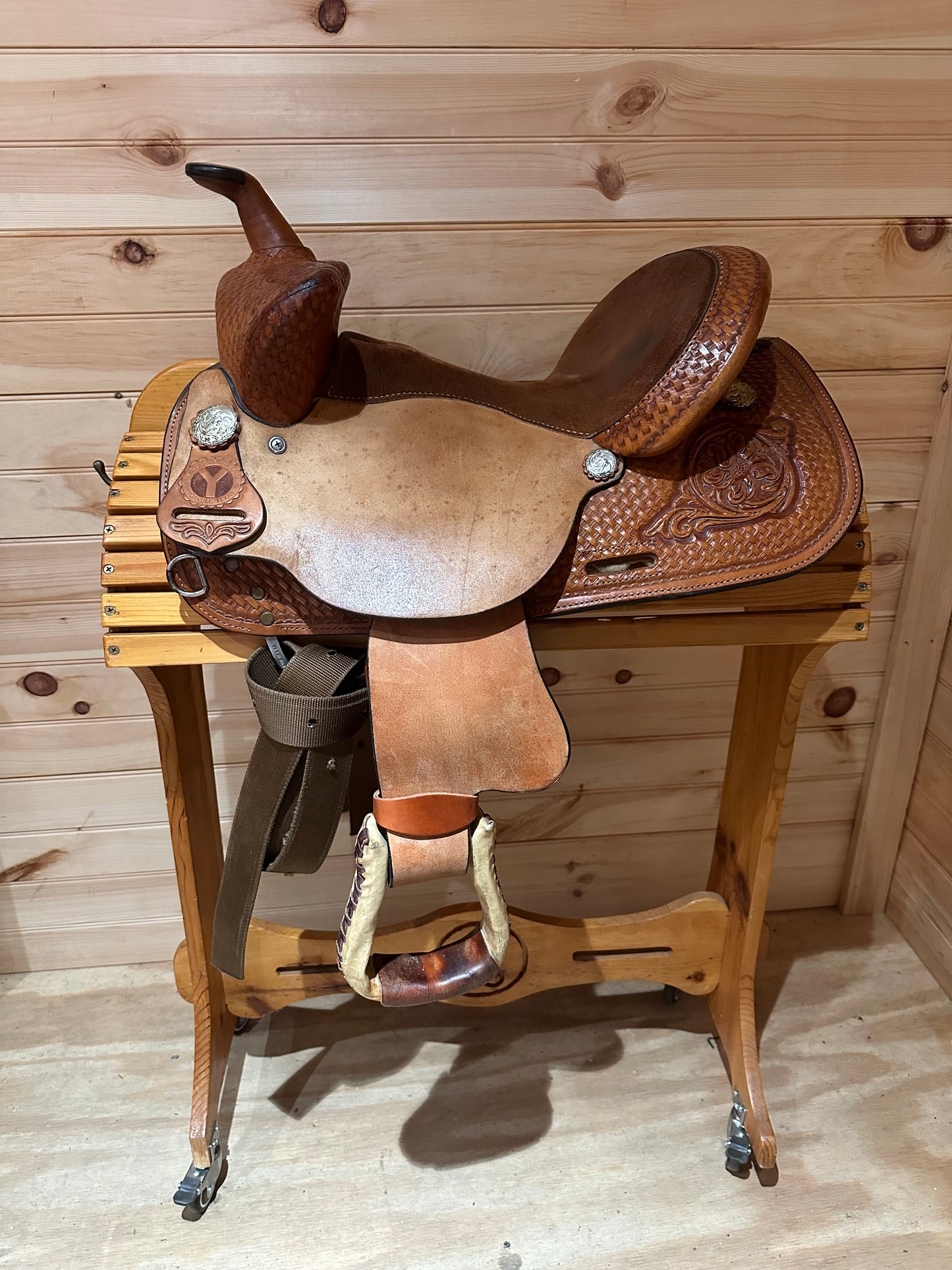 13” Circle Y Youth Bear Trap Barrel Racing Western saddle Model 2040