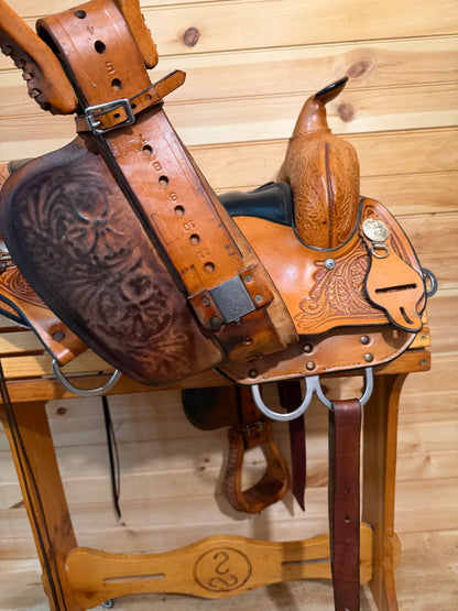16” Circle Y High Horse Round Rock Gaited Western Trail Saddle Model 6870 (2015)