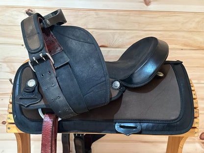 15” Abetta Lightweight Western Trail Saddle