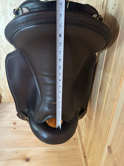 16.5” Tucker Classic Endurance Trail Saddle Model T59