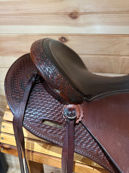 16” Crates Equi-Fit Arabian Endurance Trail Saddle Model 2192