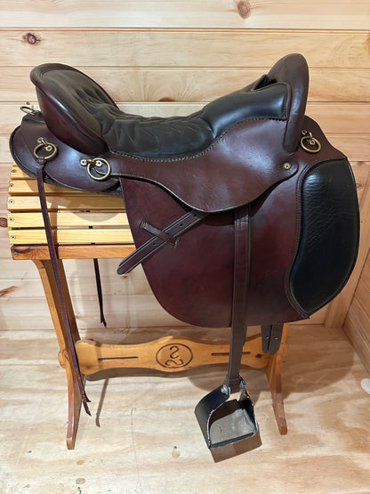 17.5” Tucker Equitation Endurance Trail Saddle Model 149