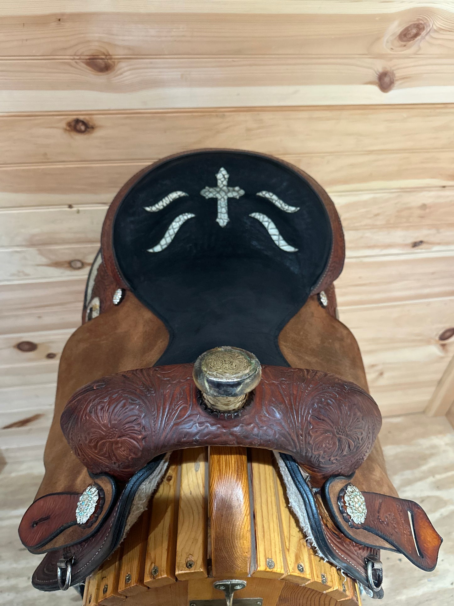 14” Circle Y High Horse Proven Aurora Barrel Racing Saddle Model 6215