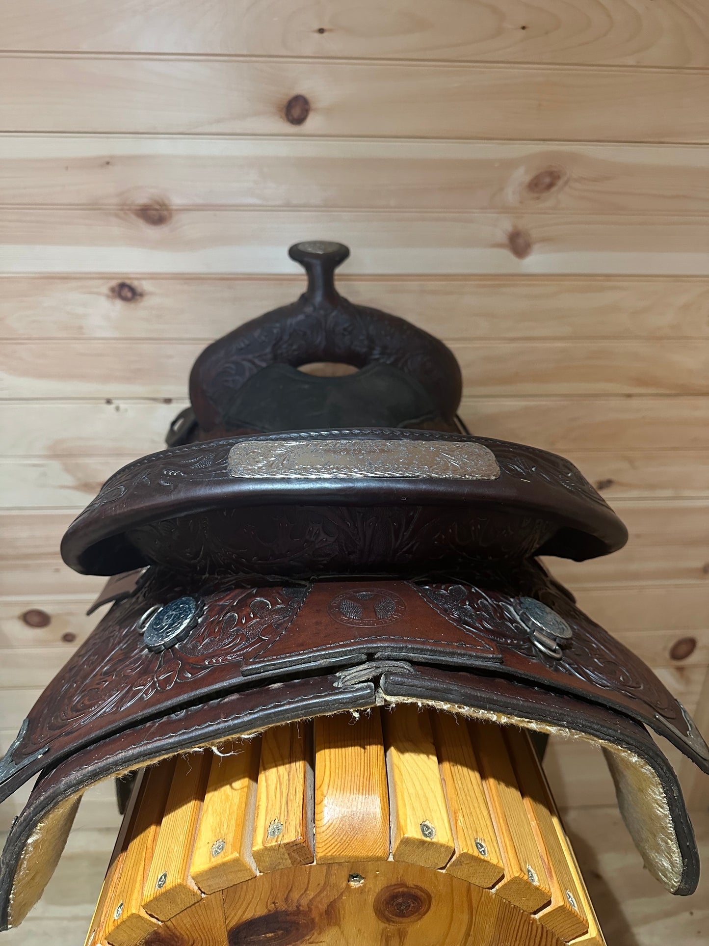 16” Circle Y Western Show Saddle Model 3960