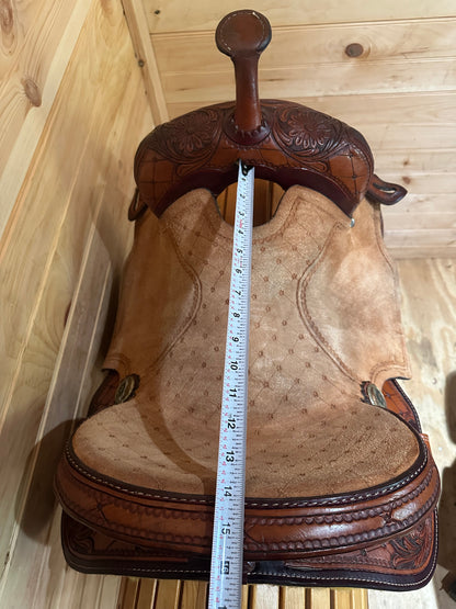 14” Cloverleaf Saddle Co. Barrel Racing Saddle