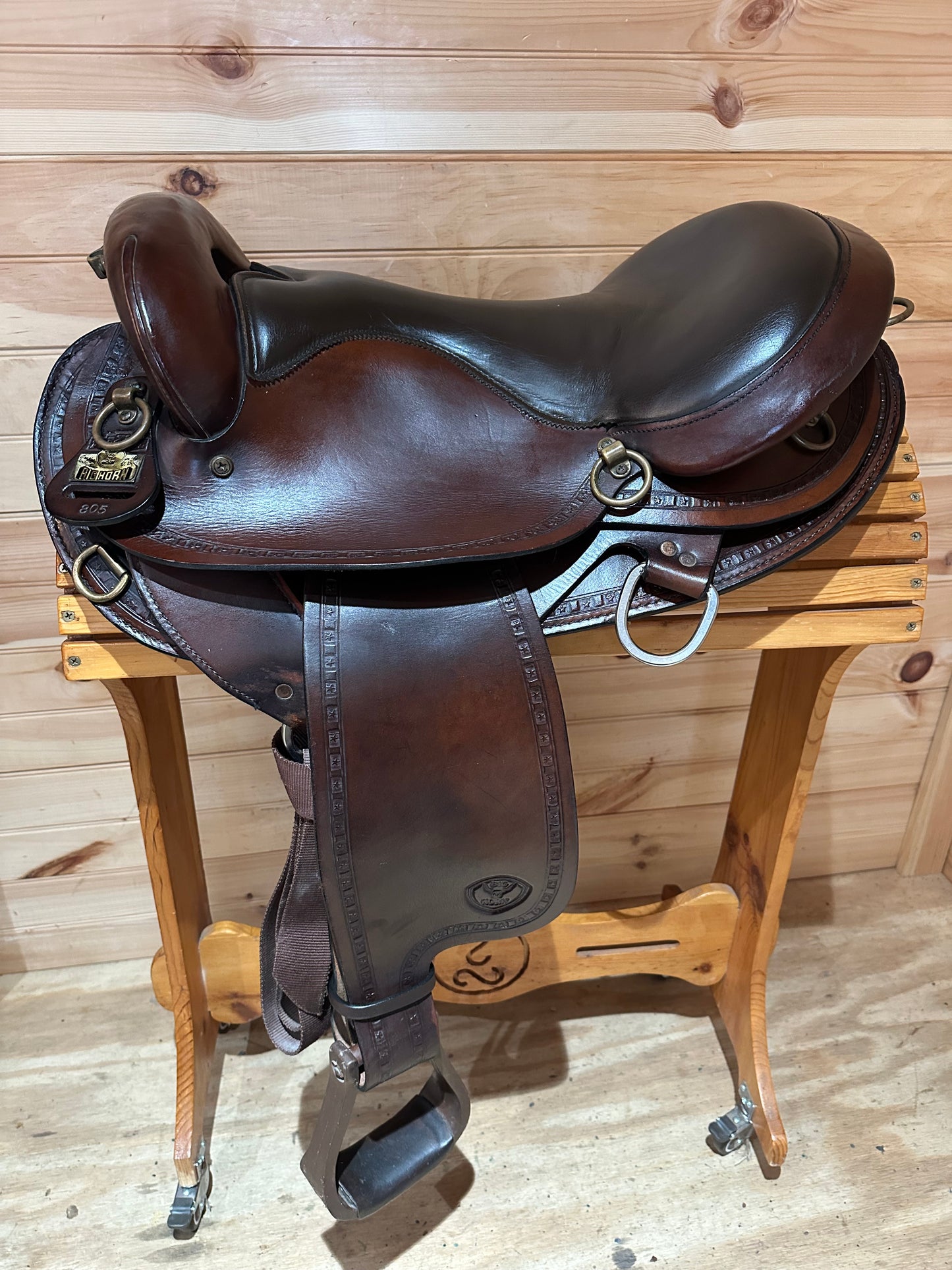 16” Big Horn Endurance Trail Saddle Model 805