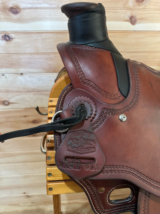 15.5” McCall Mclite Wade Western Saddle W147-917