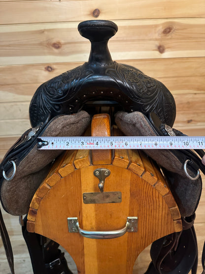17.5” Tucker Meadow Creek  Western Trail Saddle Model 291