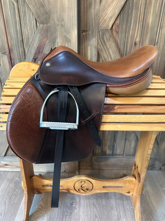 16” Pessoa Rodrigo close contact/Jumping saddle