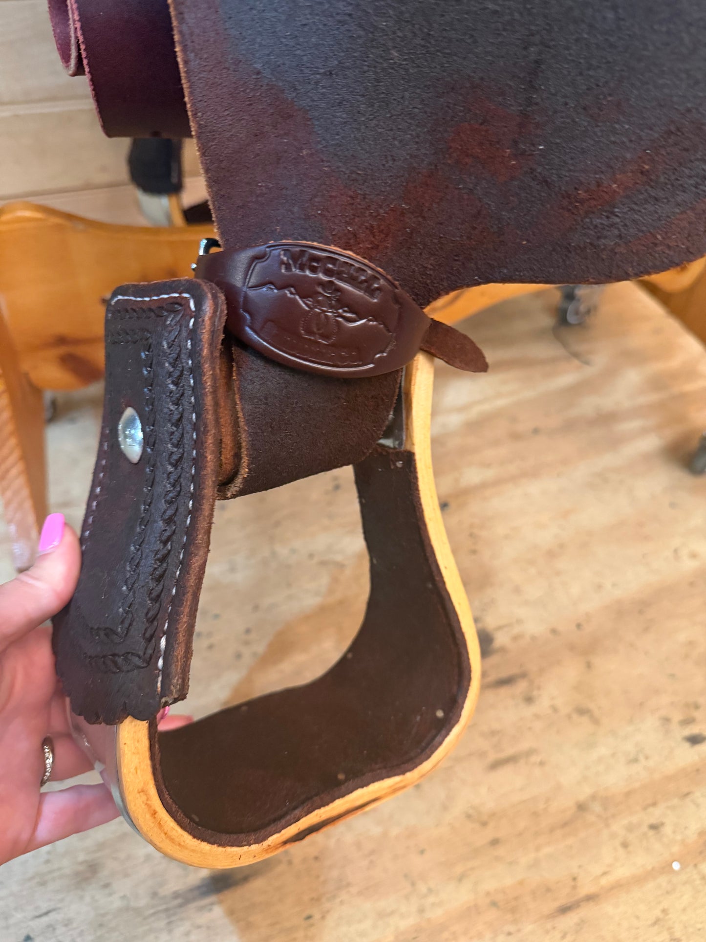 16” McCall Mclite Wade Saddle Model W153-726