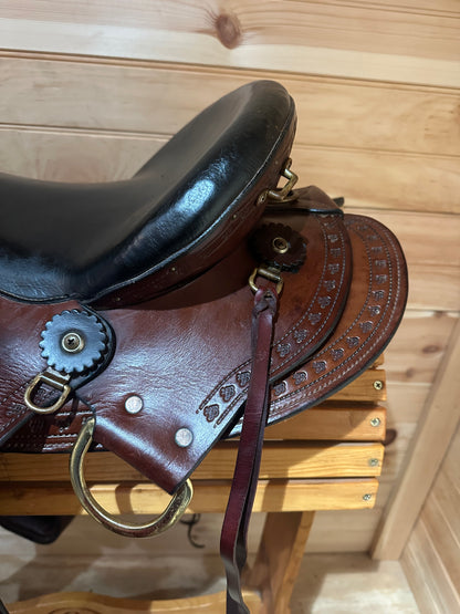 16” Imus 4Beat Gaited Endurance Trail Saddle