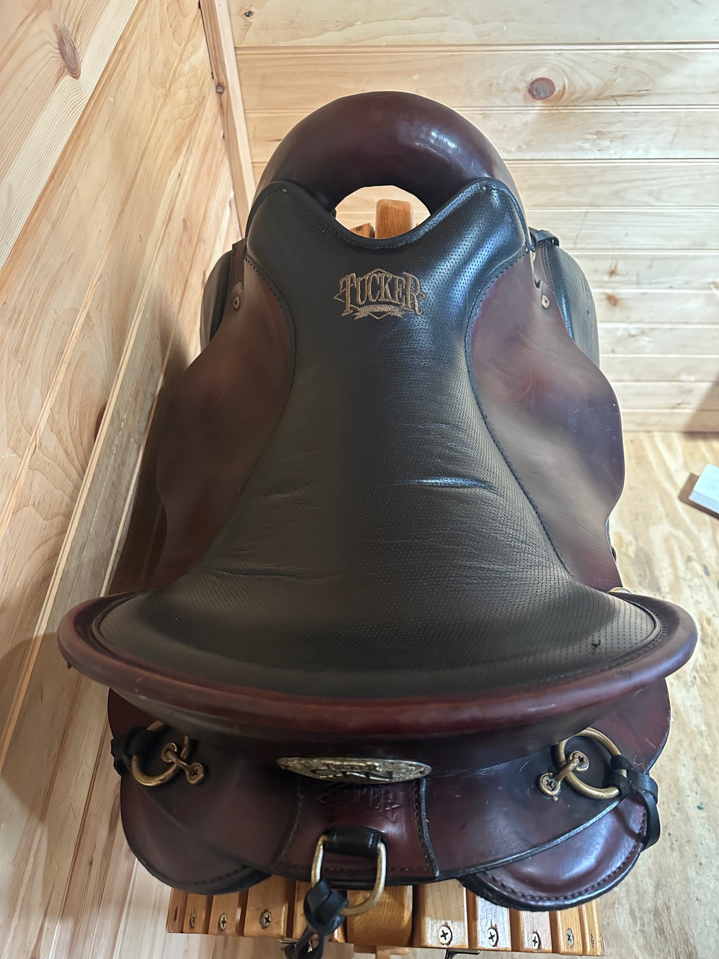 16.5” Tucker Gen II Equitation Endurance Trail Saddle Model 147