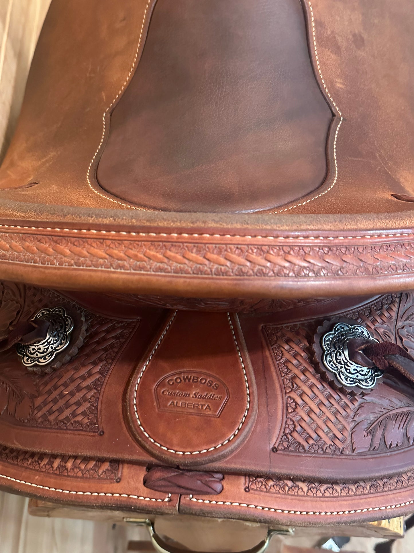 15.5” Cowboss Wade Lite Western Ranch Saddle