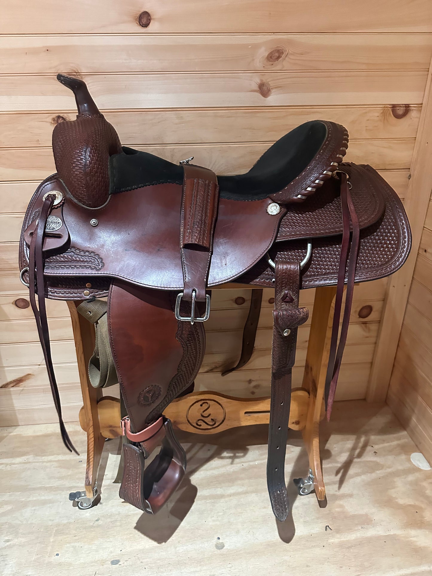 18” Circle Y Team Penner Western saddle model 1630