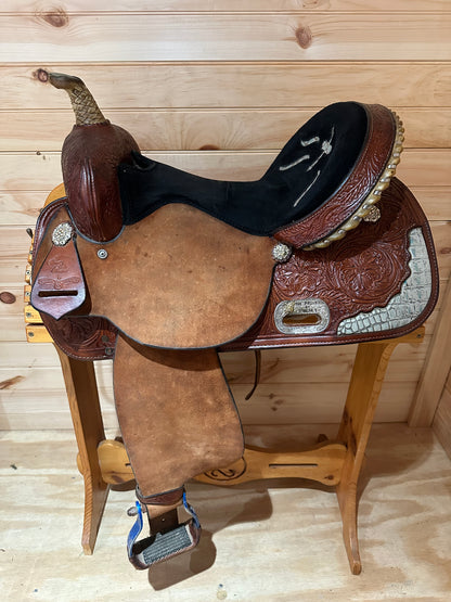 15” Circle Y High Horse Proven Aurora Barrel Racing Saddle Model 6215