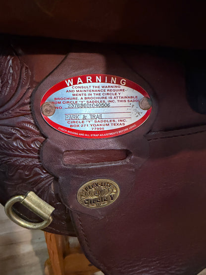 16” Circle Y Carlsbad Flex-Lite Western trail saddle Model 2376