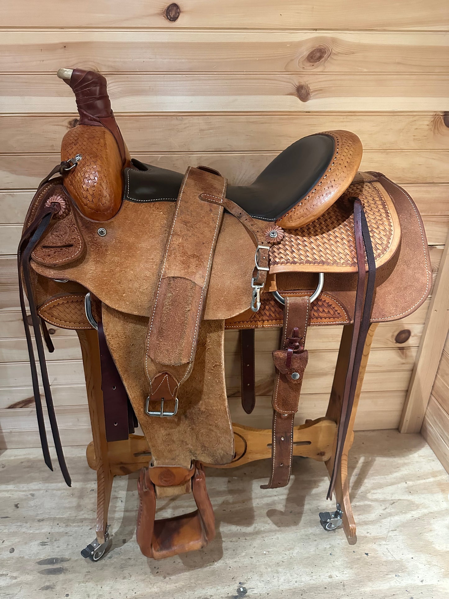 16” Colorado Saddlery “Hat Creek Roper” Western Saddle Model 0-306