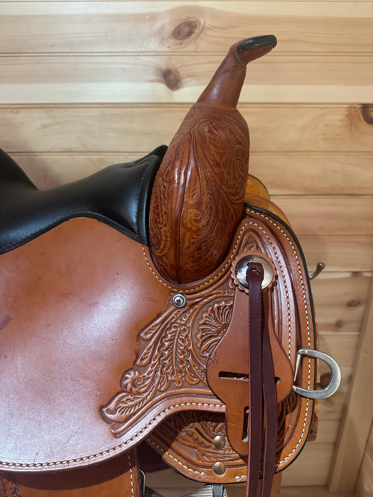 15” Circle Y High Horse Oyster Creek Trail Western Saddle Model 6808 (2024)