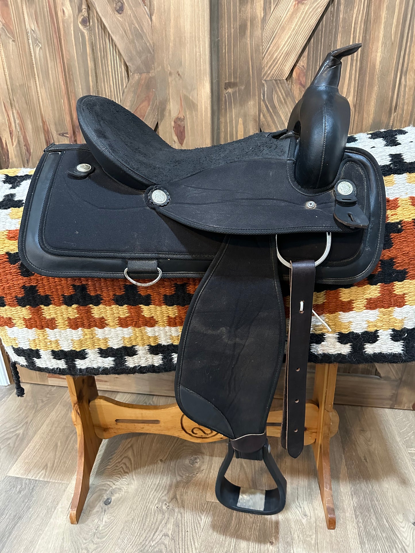 16” Abetta Flex Western Trail Saddle Model 20515F-6