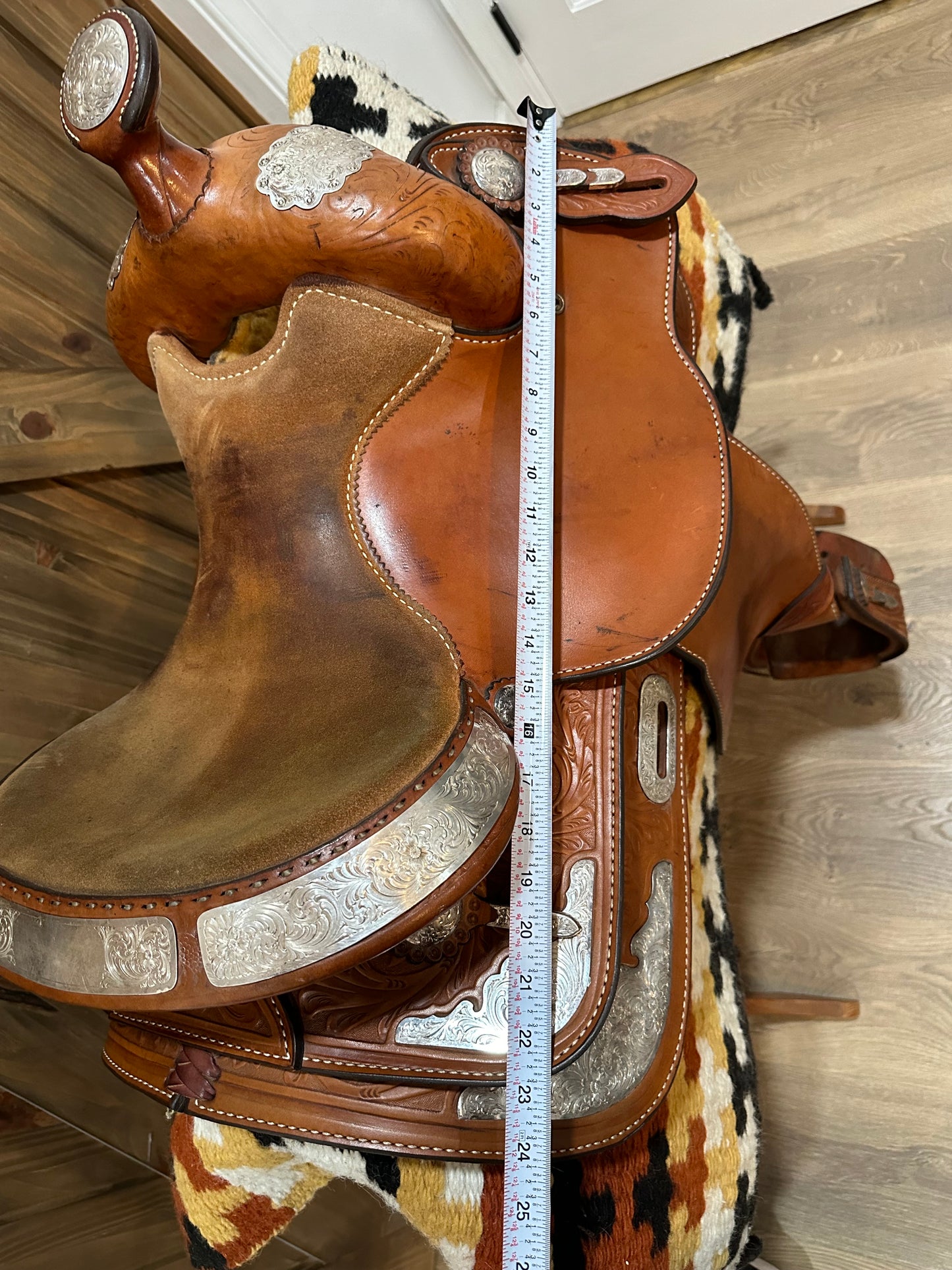 14” Crates Youth Show Saddle Model 2307