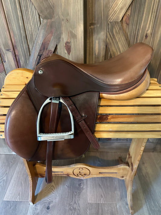 16” Harry Dabbs Close contact/Jump Saddle