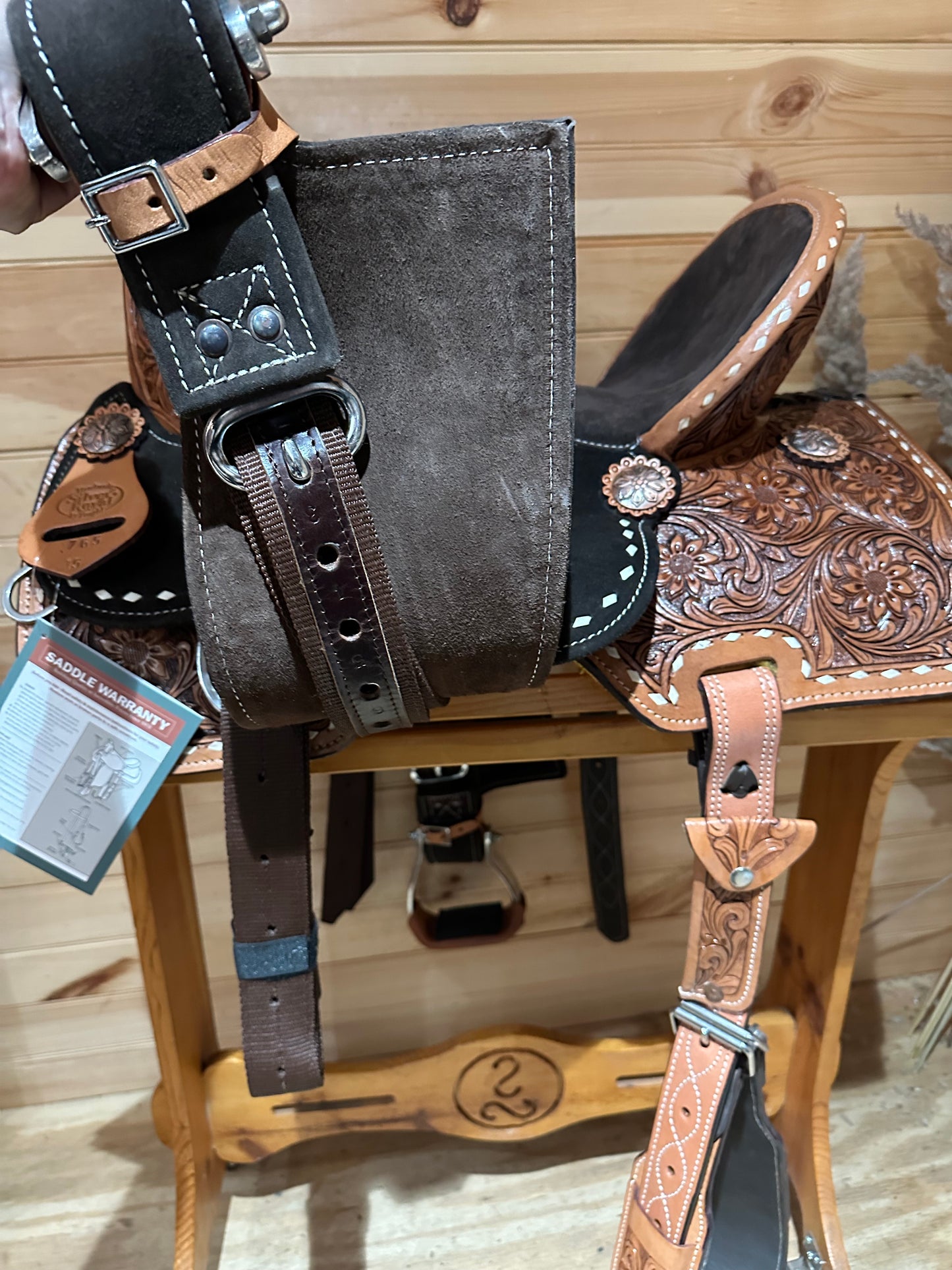 Silver Royal Short Go Barrel Saddle