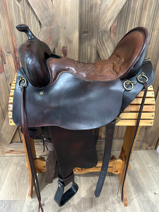 16.5” Tucker Saddlery Western Trail Saddle