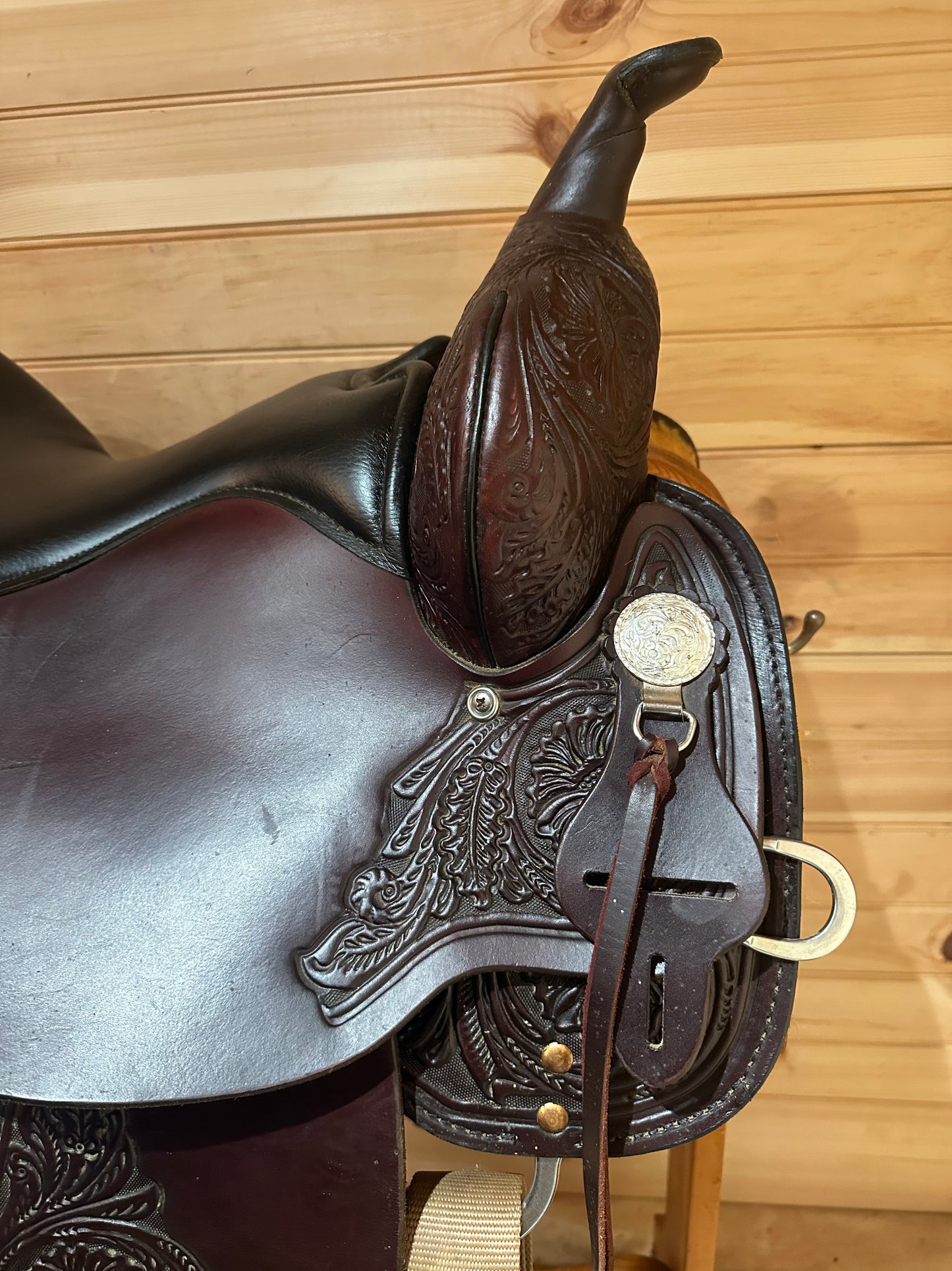 16” Circle Y High Horse Mineral Wells Western Trail Saddle Model 6812 (2023)