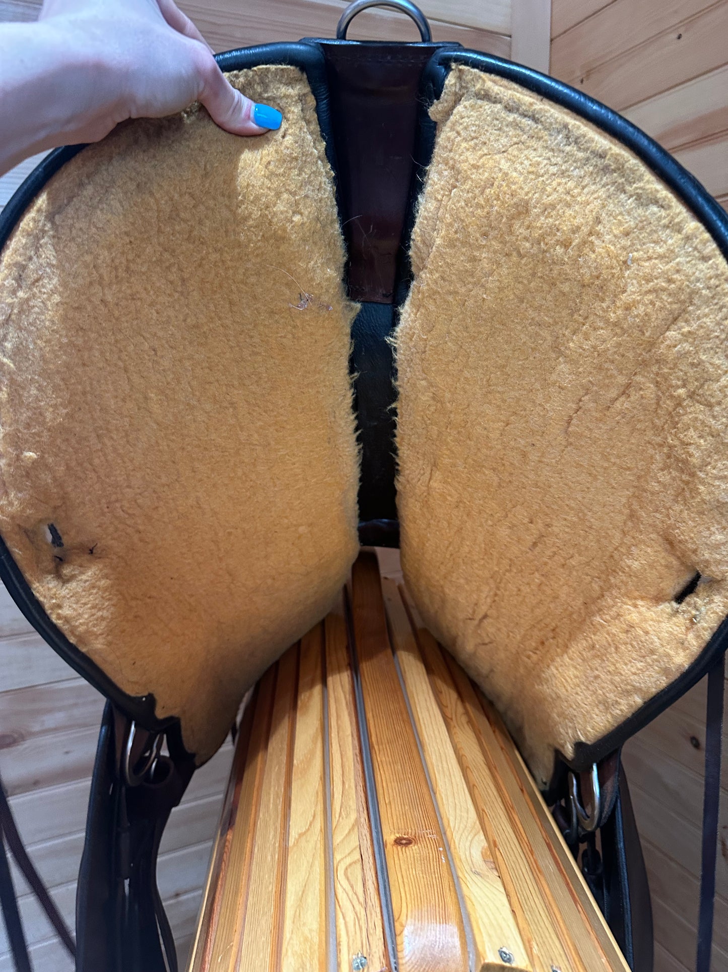 16” Circle Y Mojave Flex2 Western Trail Saddle Model 1561