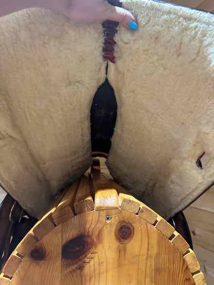 17” Circle Y High Horse Mineral Wells Western Trail Saddle Model 6812
