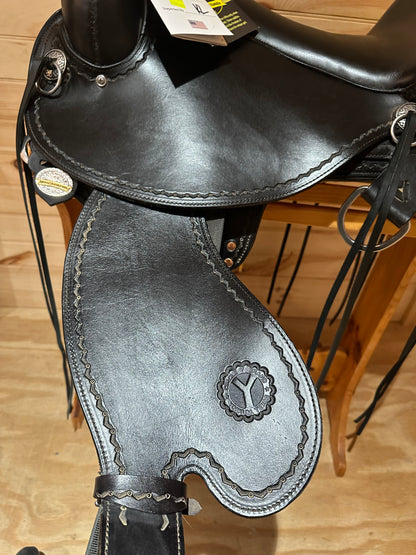 17” Circle Y Tennessee Flex2 Trail Gaiter Gaited Western Saddle Model 1590