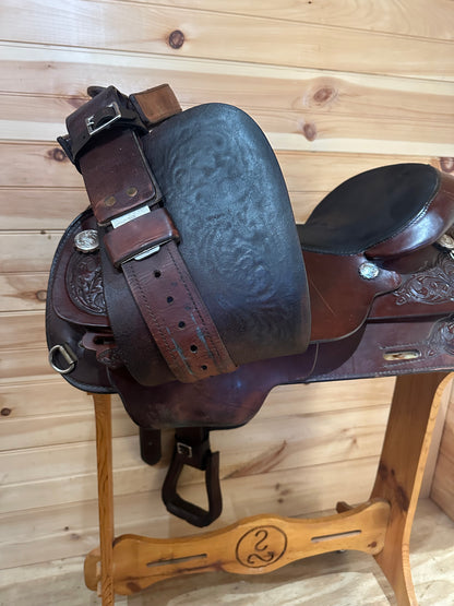 17” Circle Y Park & Trail Western Saddle Model 3825