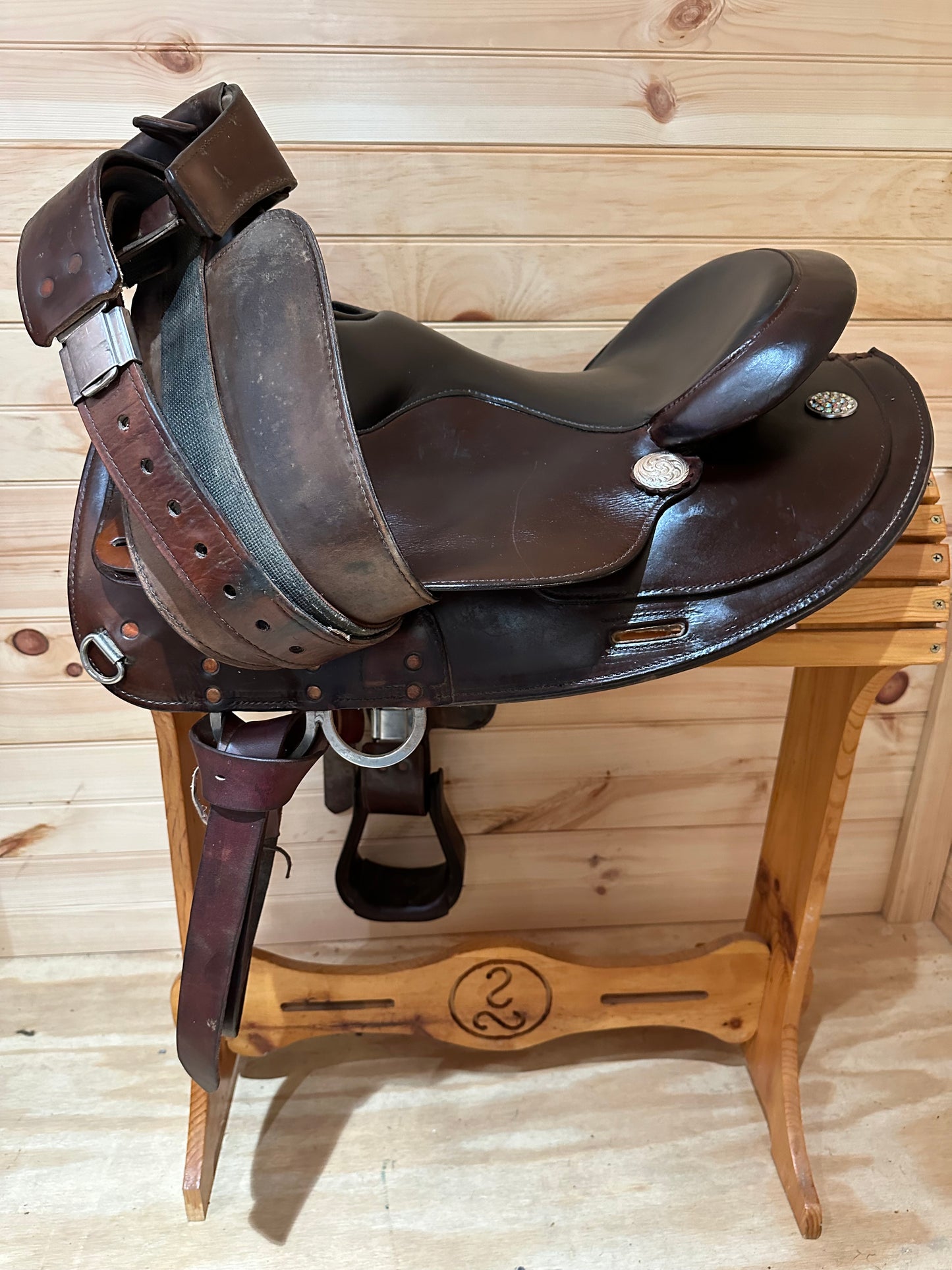 15” Circle Y Mojave Arabian Flex-Lite Western Trail Saddle Model 1561